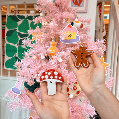 ceramic making: ornaments