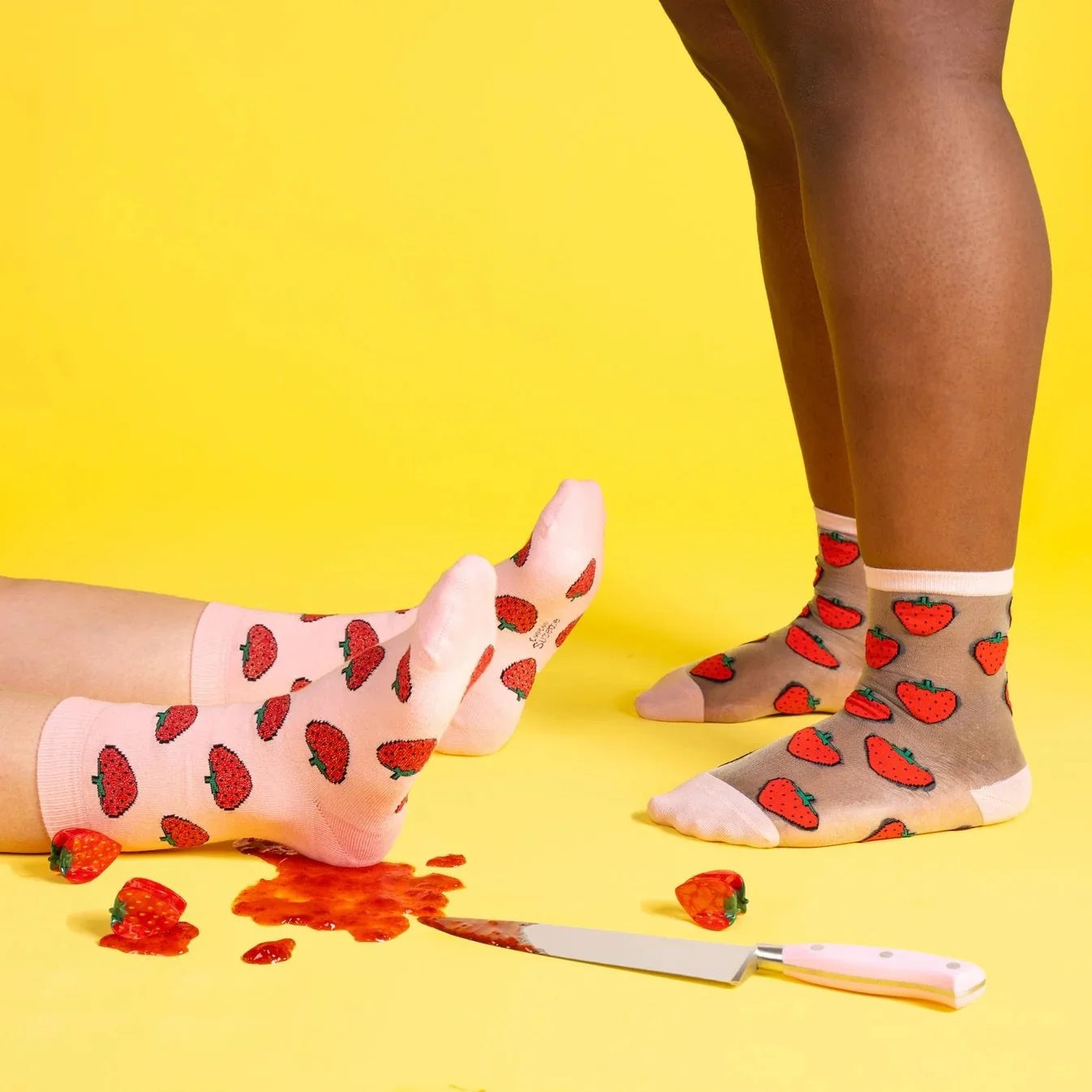 coucou suzette socks - glittery strawberry