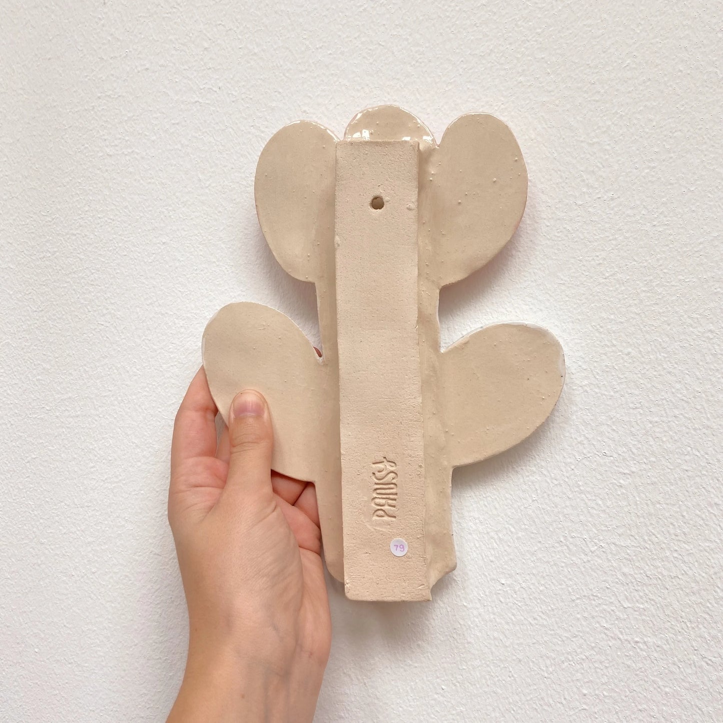 wall vase | sad pink tulip