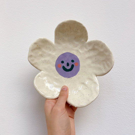 Flower plate | happy purple speckle