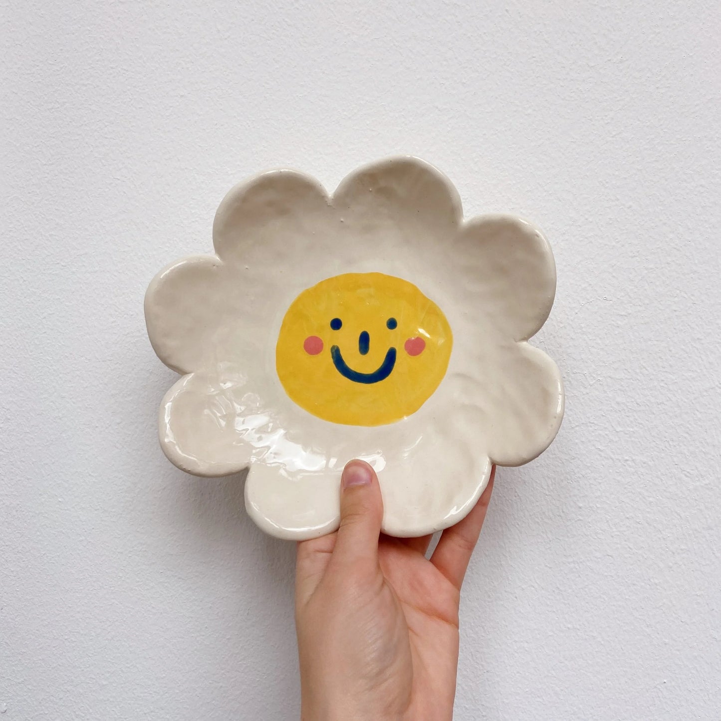 Flower plate | happy white daisy