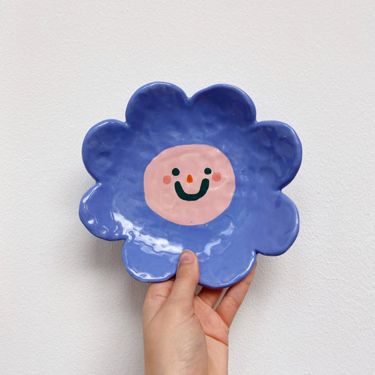 Flower plate | blue smiley daisy