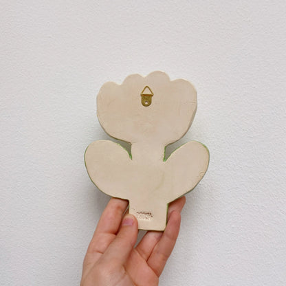 wall flower | happy speckled tulip