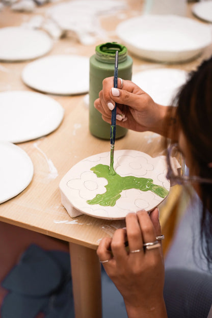 wall vase | pink pot