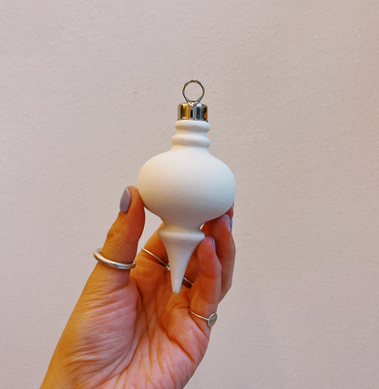 ceramic painting: baubles