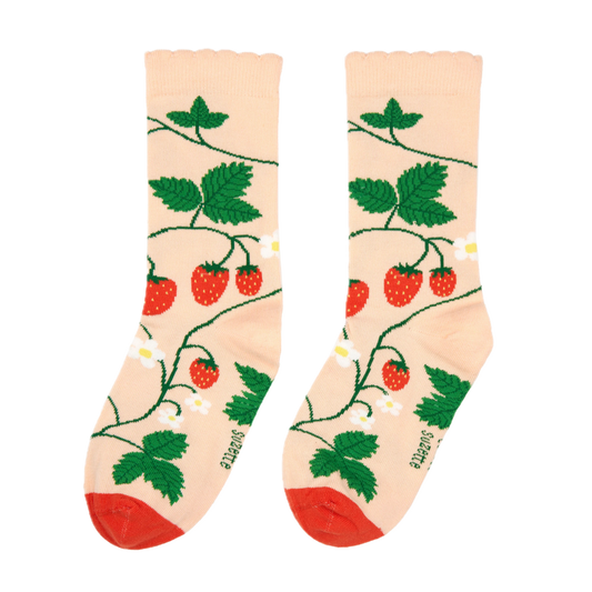 coucou suzette socks - strawberry plant