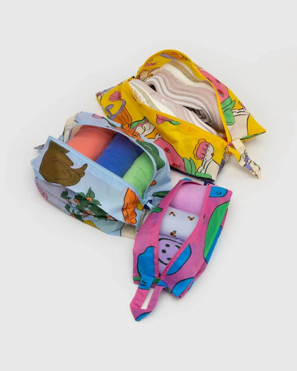 3D zip set baggu - still life