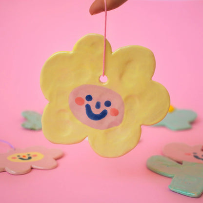 ceramic ornaments | cutie flowers