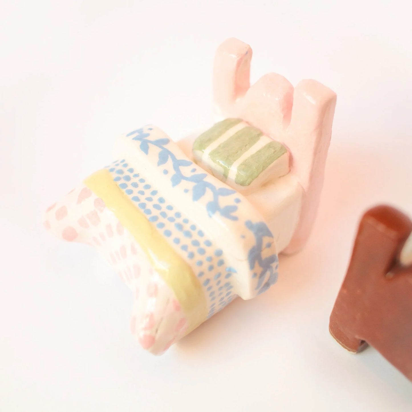 tiny bed - mozzie's studio | tiny festival