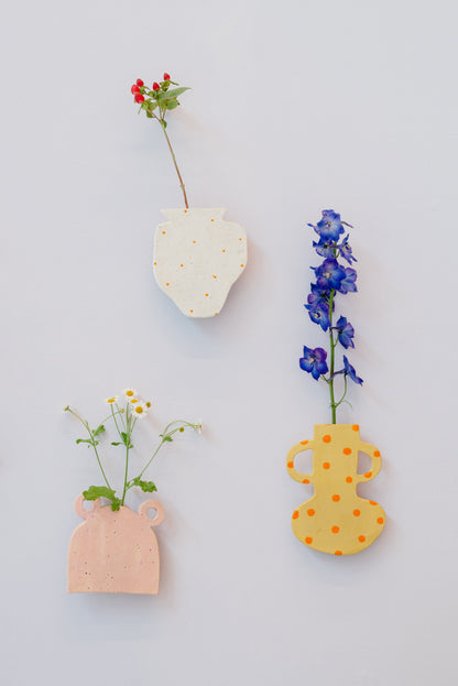 wall vase | pink flower