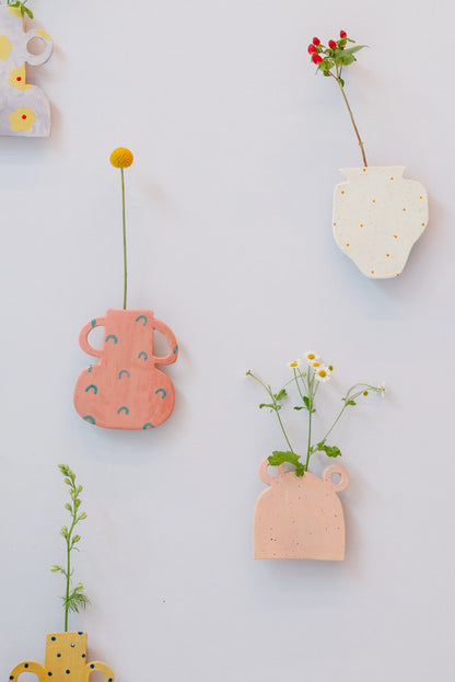 wall vase | pink pot