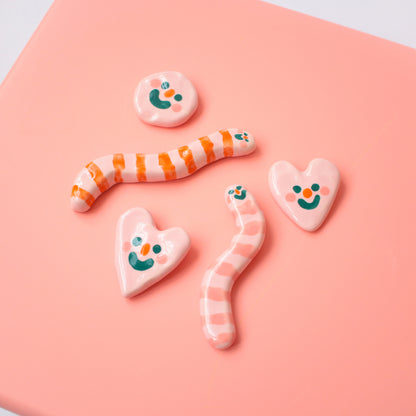 wall hanging | wormy love