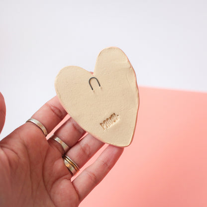 wall hanging | hearts and tulips