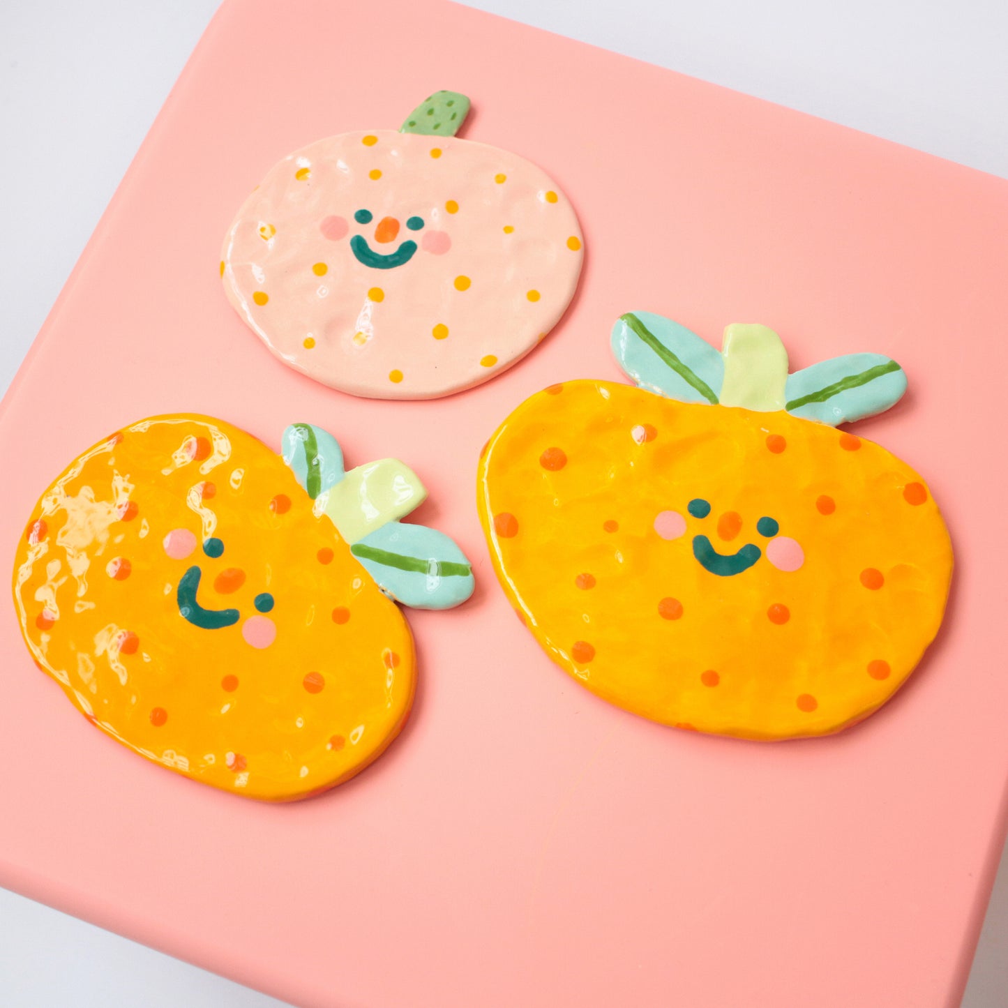 wall hanging | orangey friends