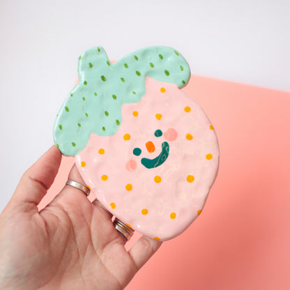wall hanging | happy strawberries